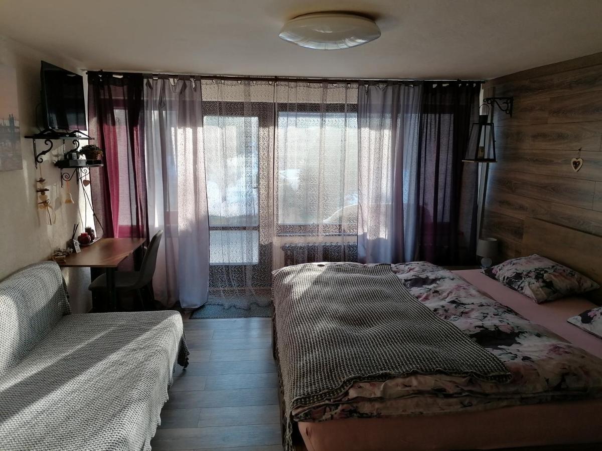 Privat Forest Liptovský Mikuláš Exteriör bild
